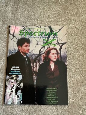 Spectrum The Magazine of Television Film &. Comics The X-Files Issue 4 1995